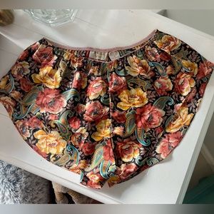 Victoria’s Secret Womens Sleep Short size Medium